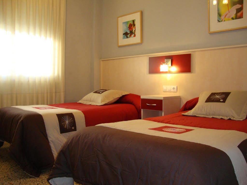 Hostal 巴达洛纳 外观 照片
